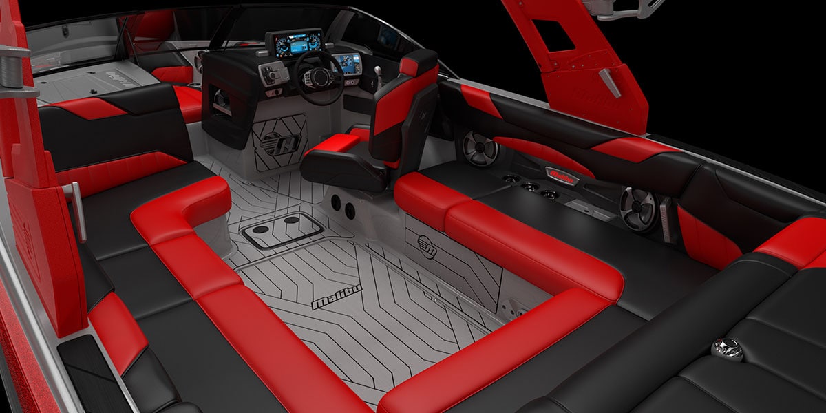 MC XT23, Nautique GS24, Centurion Ri237, Supra SL vs 23 LSV - Aqua Sport Marine - 1.2 Ste-Agathe, Mont-Tremblant.jpg