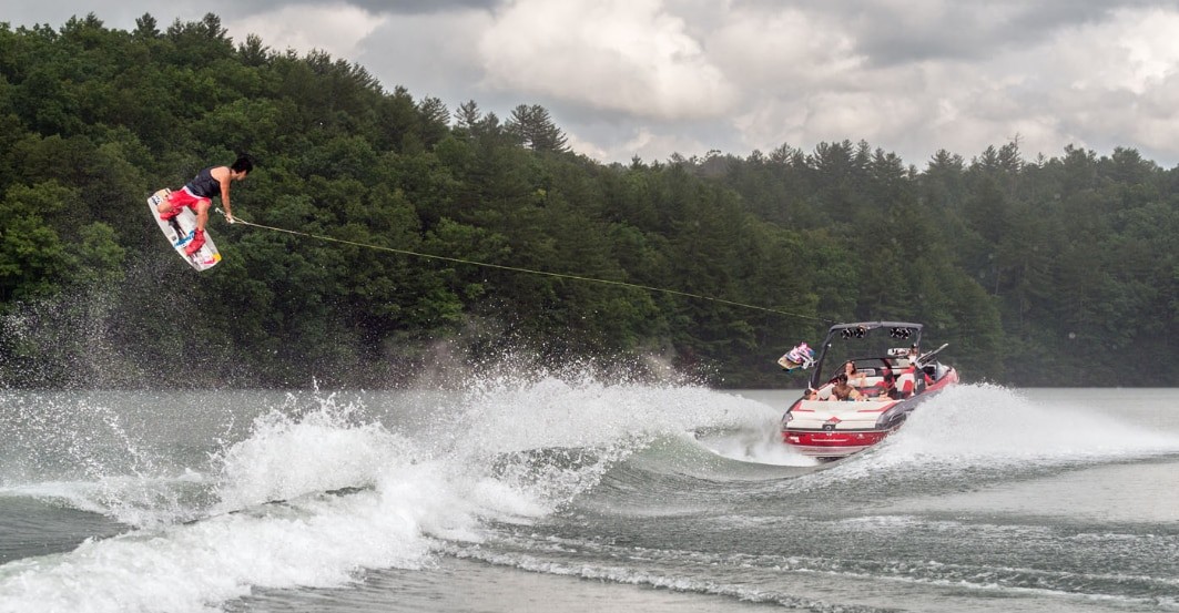 Malibu 23 LSV.png